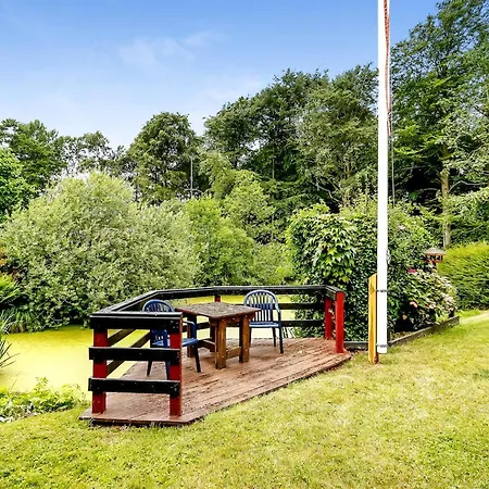 Ferienhaus Charmantes Auf Großem Grundstück Spodsbjerg