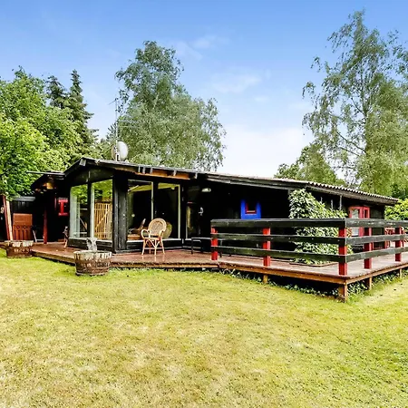 Ferienhaus Charmantes Auf Großem Grundstück Spodsbjerg
